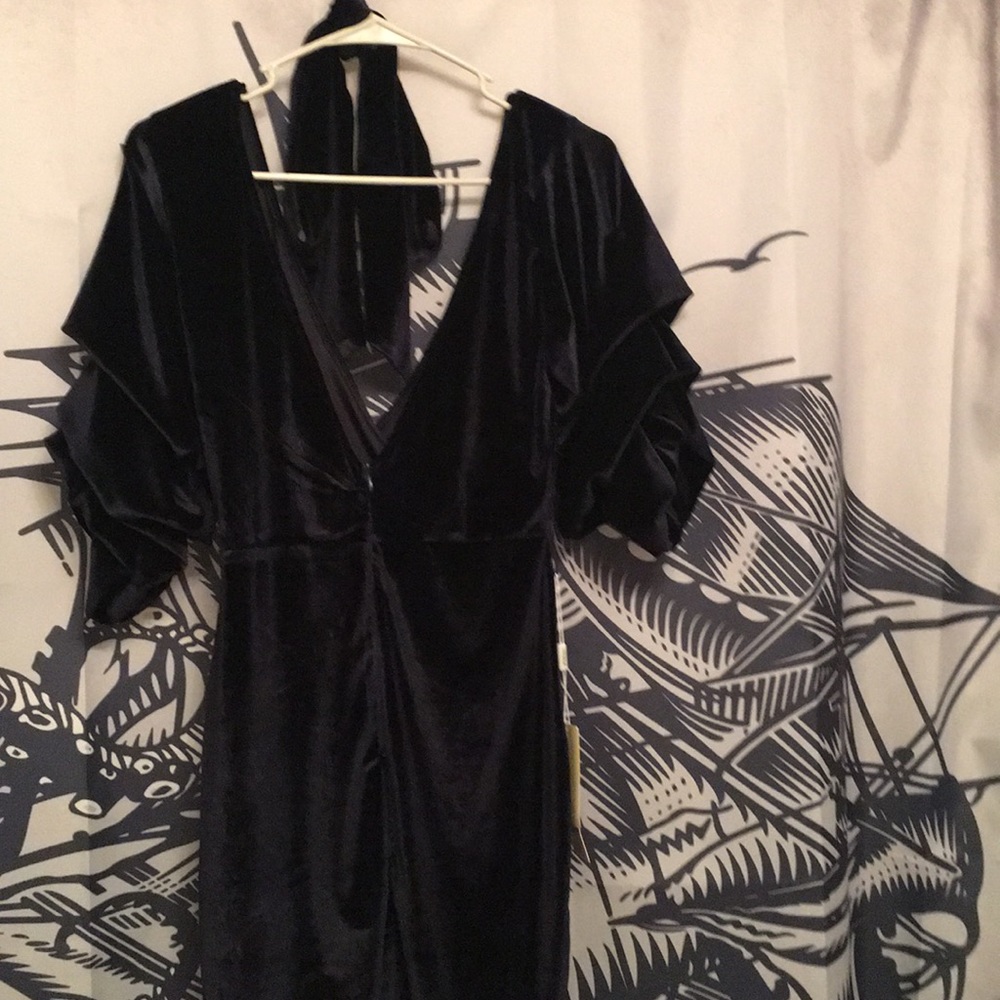 Dark navy blue velvet cocktail dress - Picture 4 of 4